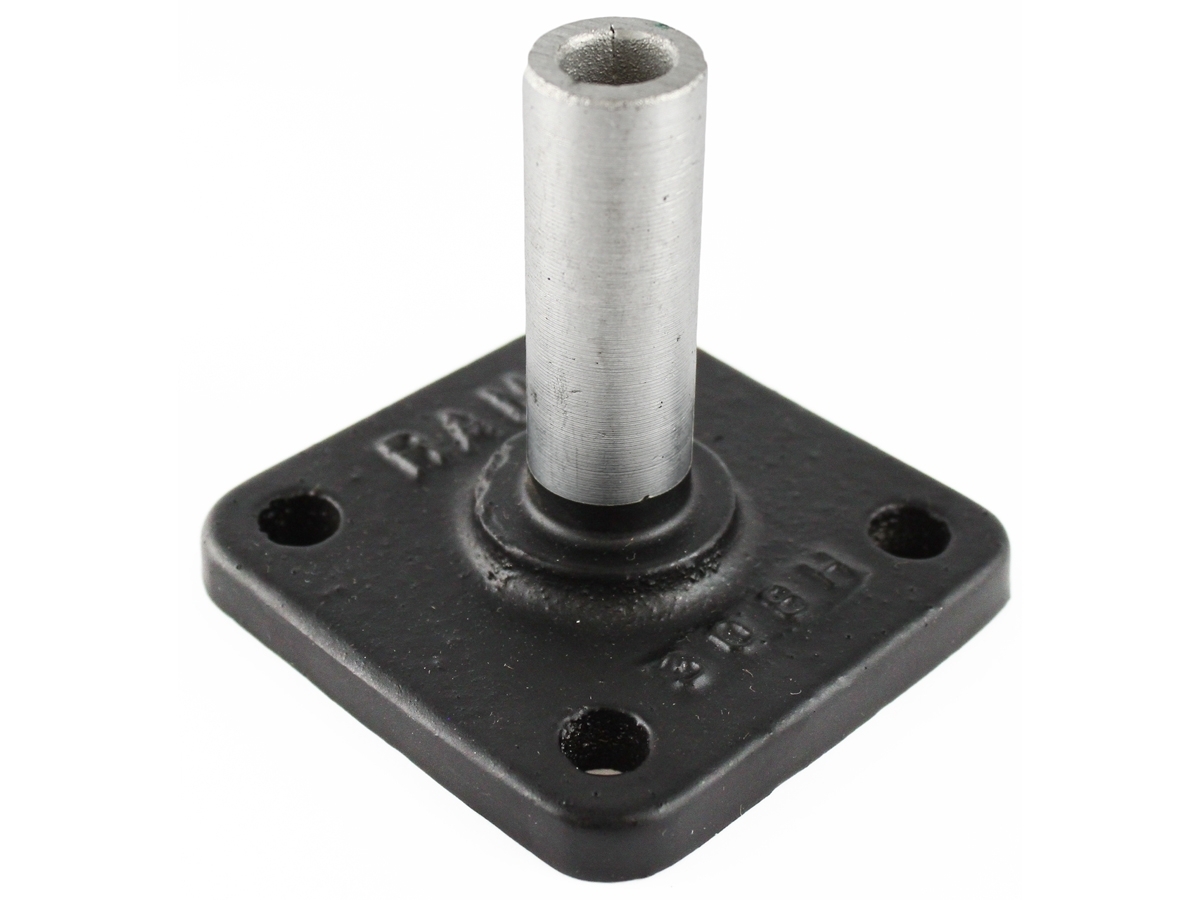 RAM 3 1/4" X 3 1/4" BASE W/ POST