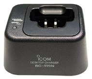 ICOM Tischladegerät (BC-119N) inkl. Einsatz AD-101 (mit AD-99N) - für IC-A24 und IC-A6 Serien